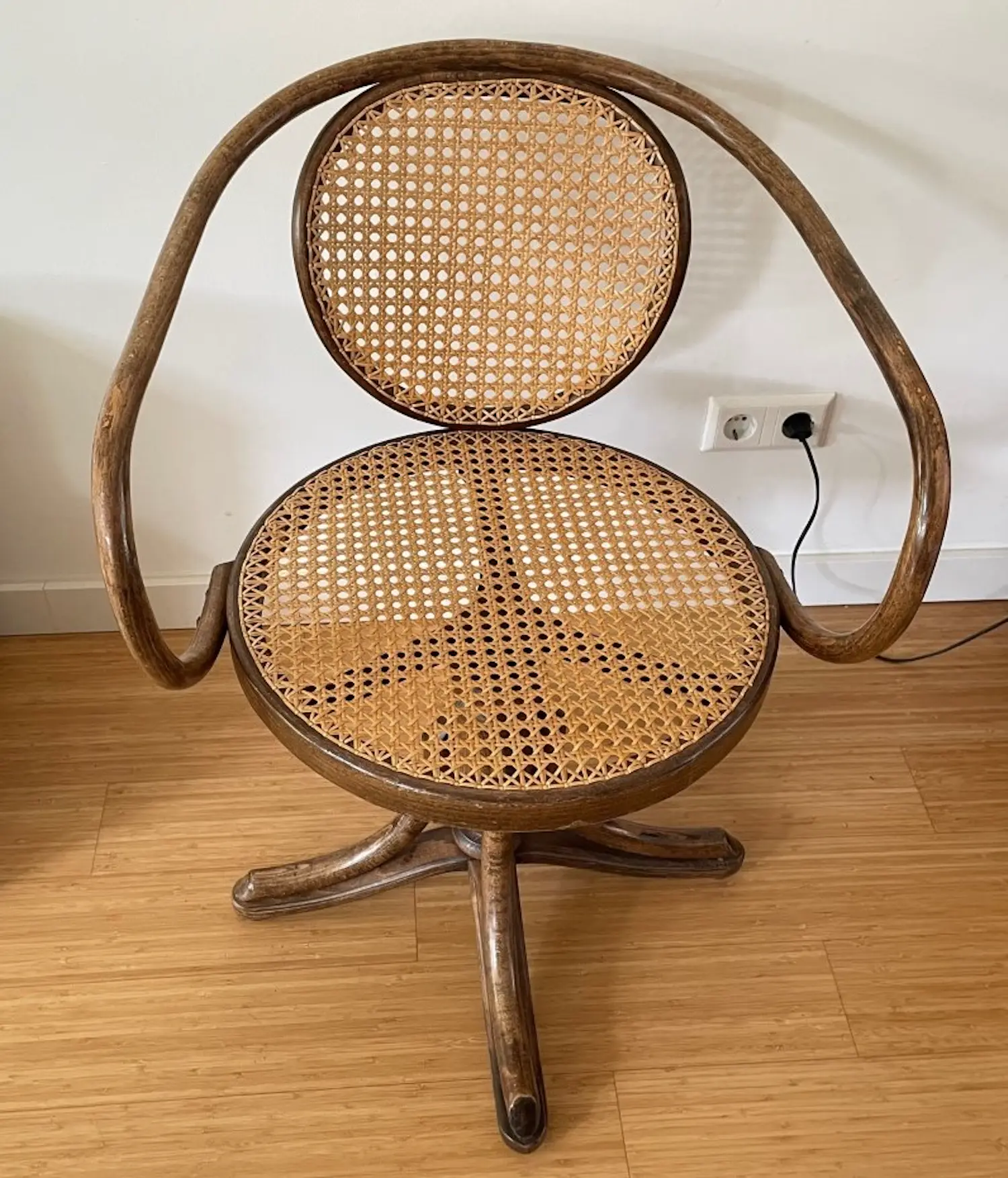 Gebrüder Thonet (1853-2006)