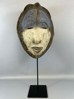Galoa - 210969 - Tribal used African Galoa mask - Gabon. kopen? Bied vanaf 65!