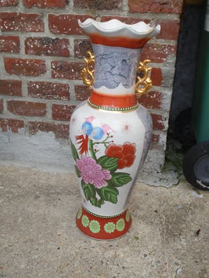 Niet of onleesbaar gesigneerd - kleurrijke chineze vaas kopen? Bied vanaf 1!