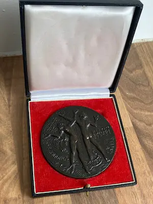 Maarten Pauw - Bronzen Prijspenning Koninklijke vereniging van leraren en onderwijzers in de li kopen? Bied vanaf 50!