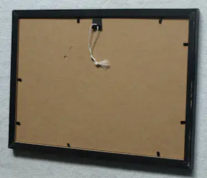 Caroline Serton - Gemengde techniek , ingelijst , Zaaihand I Texel - 2006 kopen? Bied vanaf 50!