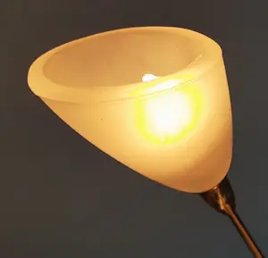 Jan des Bouvrie - Originele lamp: Vintage bosje sneeuw kelkjes/tulpjes fabricaat Boxford kopen? Bied vanaf 35!