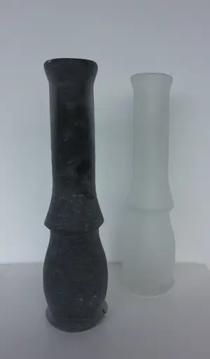 Bernard Heesen - / de Oude Horn, Twee grote vazen in zwart en wit - Oche Hora kopen? Bied vanaf 350!