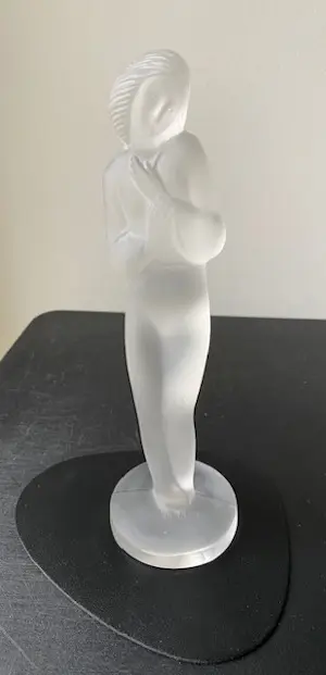 Ida Schwetz-Lehmann - 3 Art Deco "Frosted glass" sculpturen / Curt Schlevogt , Tsjechoslowakije kopen? Bied vanaf 130!