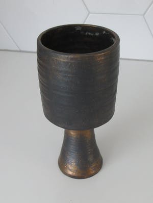 José Rodolfo Gonzales Mele - Brons geglazuurde Studio Keramische kelk kopen? Bied vanaf 20!