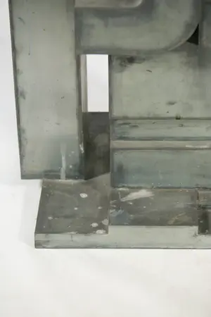 Doortje Hannig - Venerisch object van zink kopen? Bied vanaf 200!