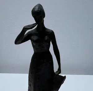 Vera Tummers-van Hasselt - Bronzen sculptuur | Mariken van Nieumeghen kopen? Bied vanaf 100!