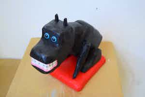 Peter Bastiaanssen - Zittend hondje zonder titel verkocht voor € 70!