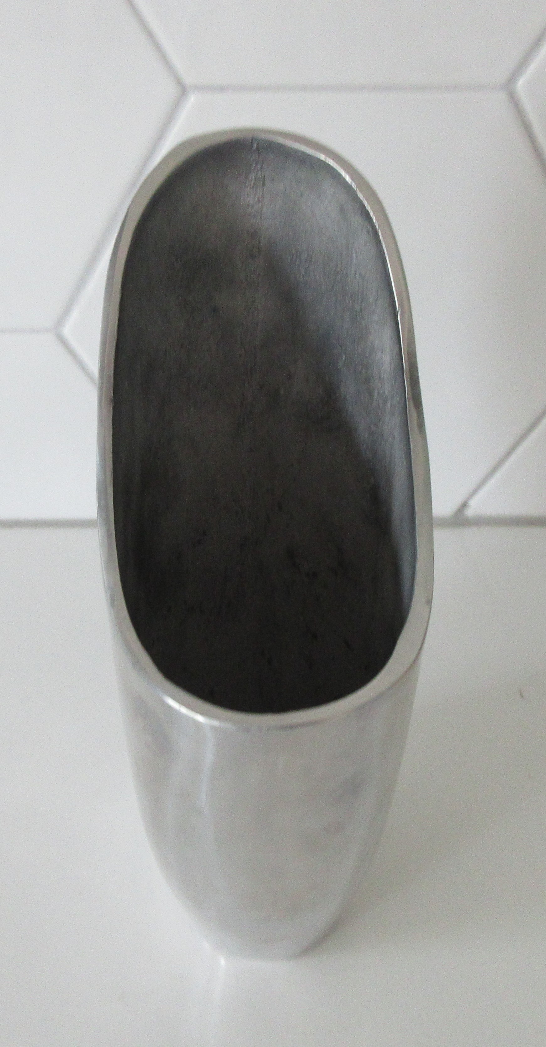 Anna Efverlund - Aluminium Design vaas kopen? Bied vanaf 25!