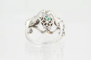34 - Prachtige BWGG witgouden dames ring met diamant en ovalen smaragd. kopen? Bied vanaf 330!