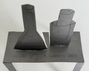 Klaas Gubbels - stalen sculptuur | 'Staande tekening' | 2023 (Grote versie) kopen? Bied vanaf 400!
