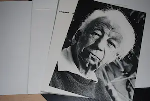 Willem Sandberg - genummerde map 1982 (84/500) en 3 boeken kopen? Bied vanaf 75!