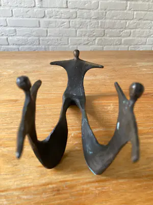 Corry Ammerlaan - Wijnfleshouder - Brons beeld - 80/90ies kopen? Bied vanaf 65!