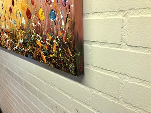 Gena - Abstract Bloemen kopen? Bied vanaf 300!