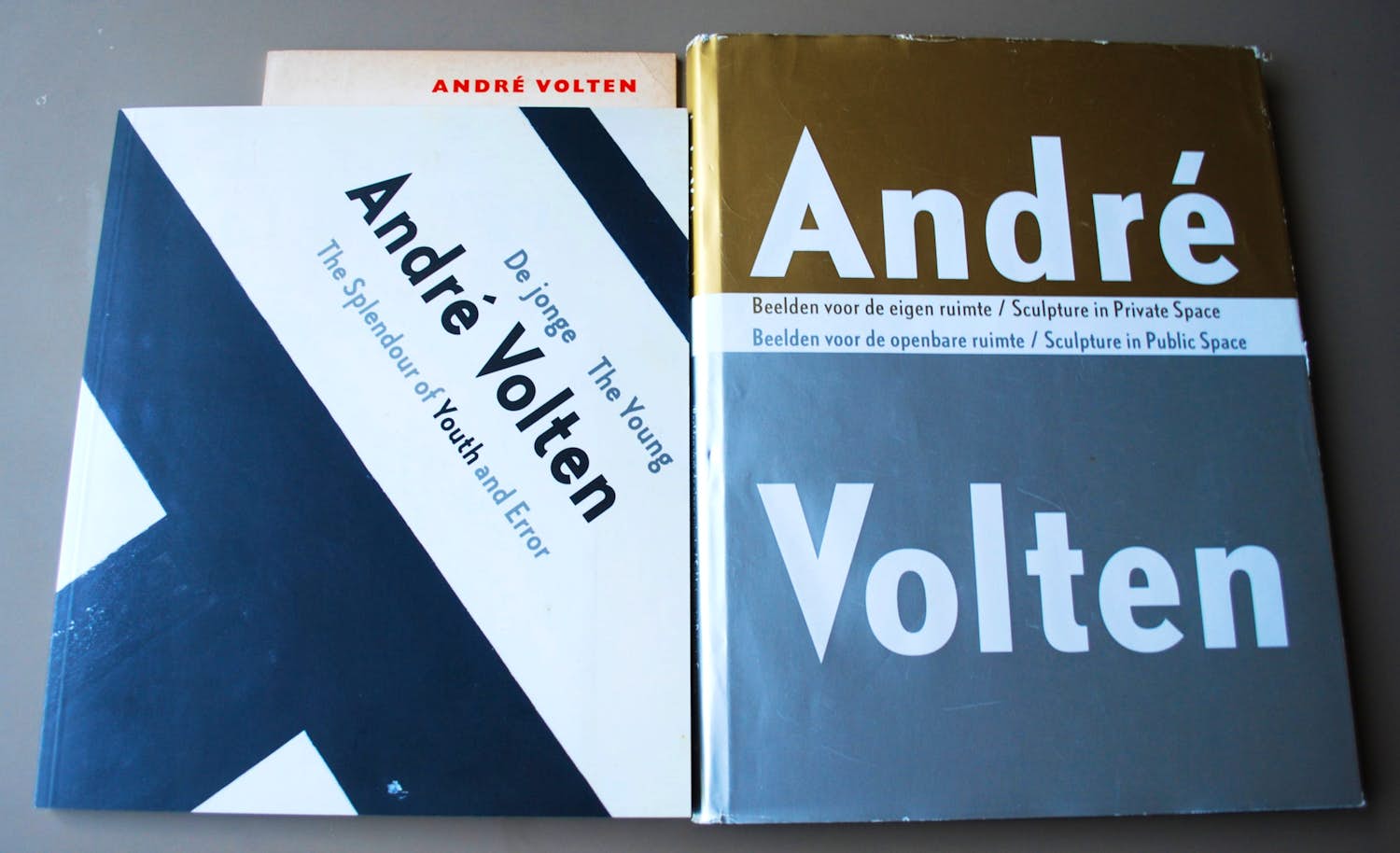 Andre Volten - 3 boekwerken, uit 2022 / 2000 / 1966 kaufen? Bieten Sie von 50!