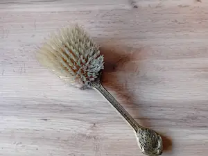 Niet of onleesbaar gesigneerd - Kaptafelset jaren 50/60 kopen? Bied vanaf 1!