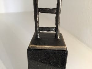 Corry Ammerlaan - Sculptuur “ De denkende mens “ kopen? Bied vanaf 75!