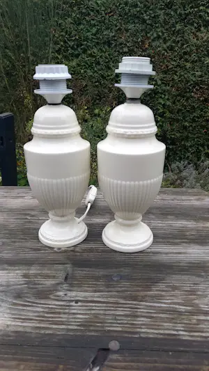 Wedgwood - 2 lampvoet met kap kopen? Bied vanaf 95!