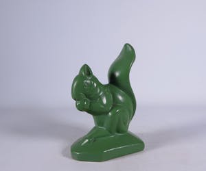 Niet of onleesbaar gesigneerd - Aardewerk, Eekhoorn kopen? Bied vanaf 1!