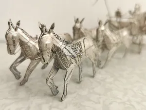 Zilver - 925 - Filigrain Paardenkoets & Ossenwagen - Java Indonesië - midden 20e eeuw kopen? Bied vanaf 95!