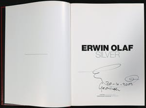 Erwin Olaf - Fotoboek, Silver (Gesigneerd) kopen? Bied vanaf 180!