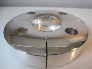 Koninklijke Van Kempen & Begeer - Verzilverde design kandelaars in originele verpakking kopen? Bied vanaf 65!