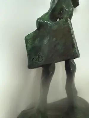 Ronald Tolman - Man met koffer kopen? Bied vanaf 400!