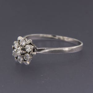 18K Goud - witgouden ring bezet met briljant geslepen diamanten, ringmaat 18 (56) kopen? Bied vanaf 240!