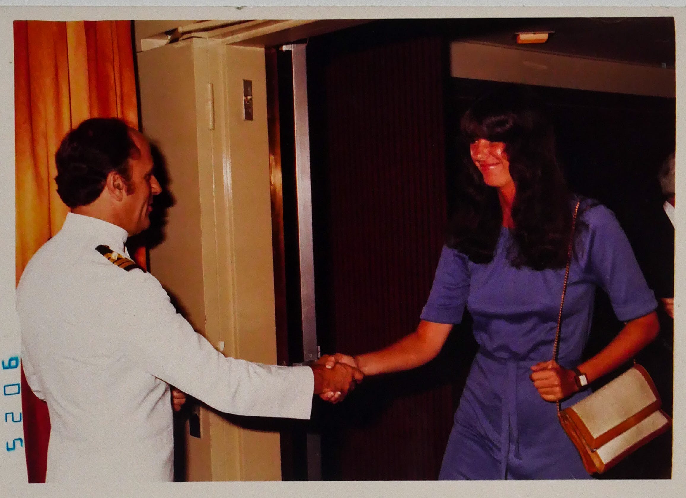Jan Henderikse - The Handshaking Captain kopen? Bied vanaf 1!