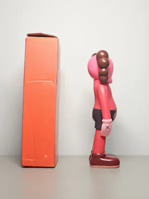 KAWS - Companion - Five years later kopen? Bied vanaf 60!