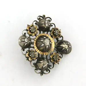 BWG geel met zilveren broche bezet met roos diamant tot. 0.10ct - G/H - SI kaufen? Bieten Sie von 110!