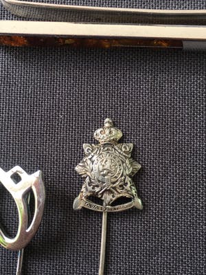 1e gehalte Zilver - twee dasspelden en een dasschuif met barnsteen kopen? Bied vanaf 1!