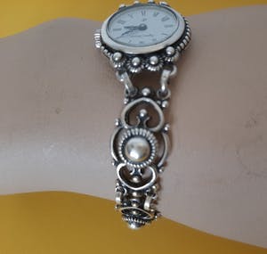Niet of onleesbaar gesigneerd - Zilver 925 horloge Bijoux Jacques kopen? Bied vanaf 1!
