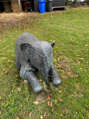 Yvonne Visser - Olifant met muis kaufen? Bieten Sie von 4000!