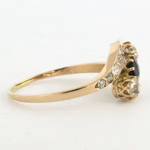 14k rosé gouden ring met  saffier en old mine cut geslepen diamant tot. 0.80ct kopen? Bied vanaf 425!