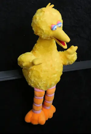 KAWS - Sesame Street, Plush Toy Big Bird. Limited edition 2018. kopen? Bied vanaf 50!