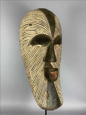 Songye - Tribal used Old African female mask from the Songye Kifwebe - Congo. kopen? Bied vanaf 45!