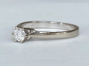 18 karaat witgouden ring met diamant ca  0.23 ct kopen? Bied vanaf 350!