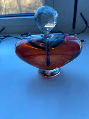 Onbekend - Schitterende mondgeblazen parfumflesjes, 26 stuks. kopen? Bied vanaf 199!