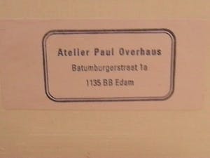 Paul Overhaus - "Stadsgezicht met boom" kopen? Bied vanaf 60!