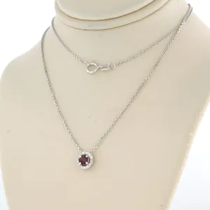 14k gouden collier met hanger bezet met robijn en briljant geslepen diamant kopen? Bied vanaf 160!