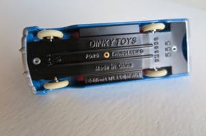 Curiosa - Dinky Toys - 3x Cabriolet+bestuurder- Ford en Triumph - Atlas/Mattel 1:43 +Doos kopen? Bied vanaf 1!