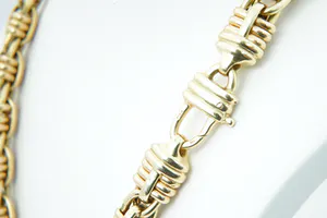 Groot en zwaar (90gram) 18 karaats bi-color gouden Givenchy stijl halssierraad kopen? Bied vanaf 3600!