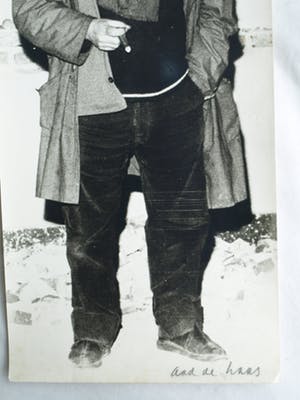 Aad de Haas - Gesigneerde foto van de kunstenaar Aad de Haas kopen? Bied vanaf 45!