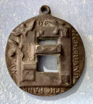 Eric Claus - 10 jaar Frederiksplein kopen? Bied vanaf 60!