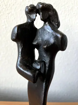 Brons (Onbekend) - Modern bronzen beeld moeder met kind. kopen? Bied vanaf 65!