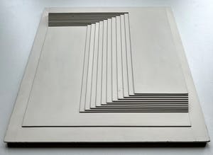 Niet of onleesbaar gesigneerd - Houten reliëf | gemonogrammeerd H.G. | 1971 kopen? Bied vanaf 1!