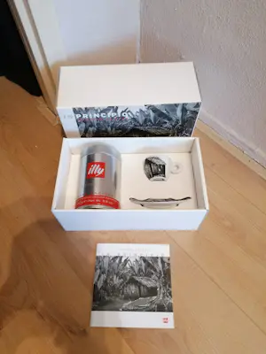 illy Art Collection - illy collection - 2004 Sebastiao Salgado - In Principio 3 - Ethiopia espresso kopen? Bied vanaf 50!