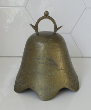 Niet of onleesbaar gesigneerd - Chinese Messing Tempelbel kopen? Bied vanaf 10!