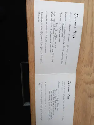 Jos van Dijk - Geen idee, het is een erfstuk. kopen? Bied vanaf 500!